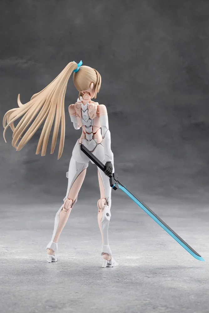 Megalomaria Unlimited Universe Plastic Model Kit Emulator 16 cm